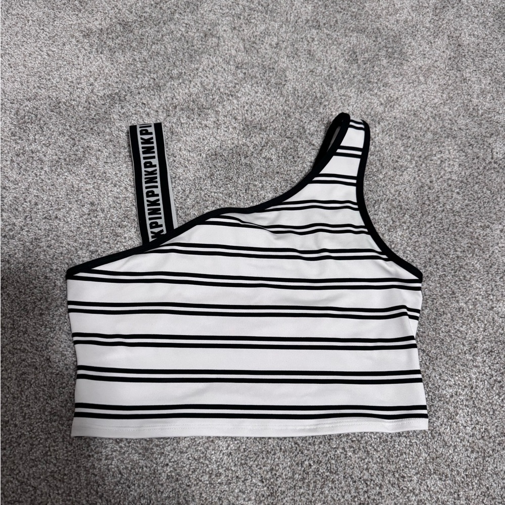 NWOT VS PINK Ultimate Unlined Sports Bra, Size M
